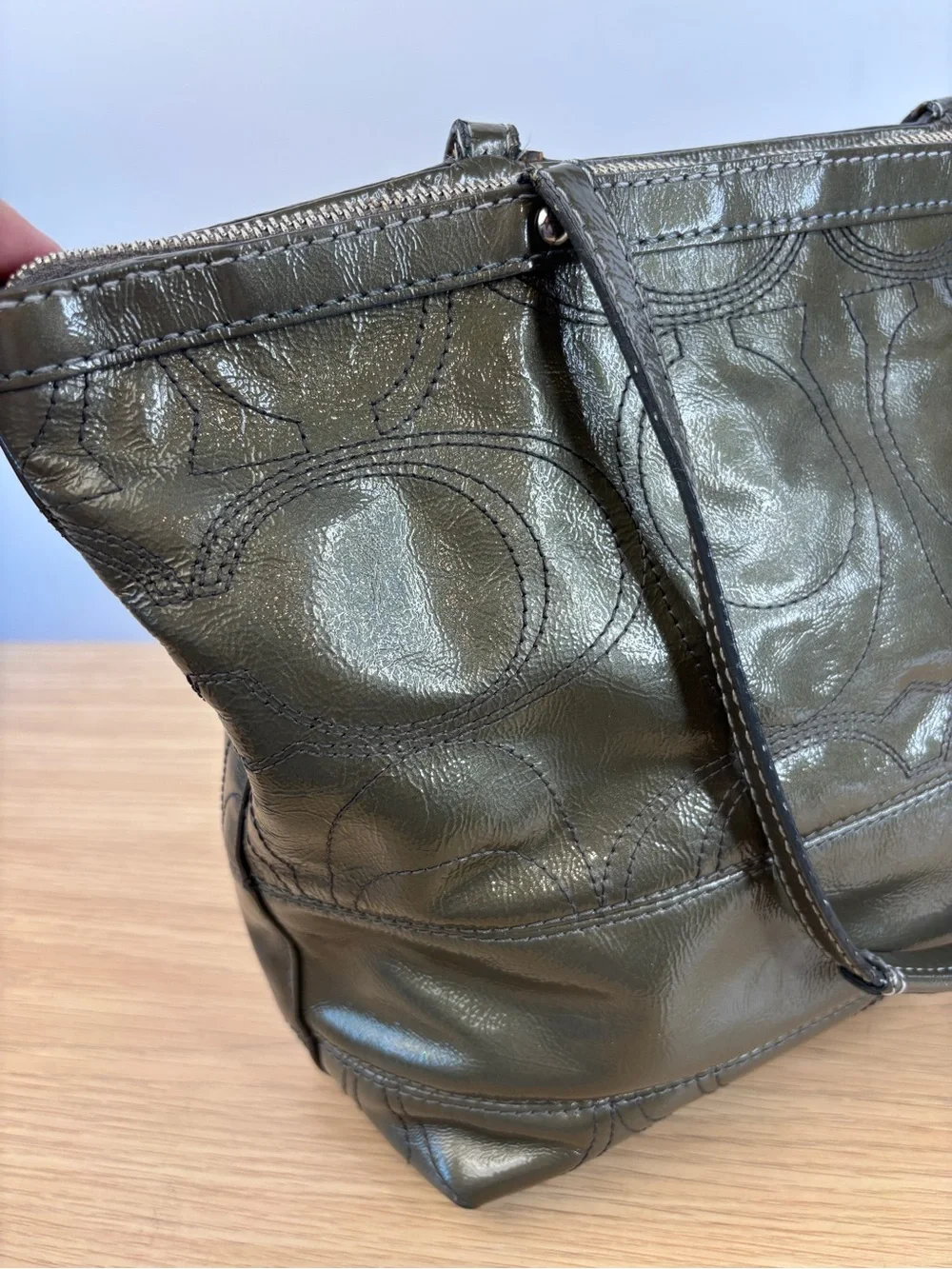 Coach‎ Signature Stripe Stitched Patent Leather Tote Olive Green 15142